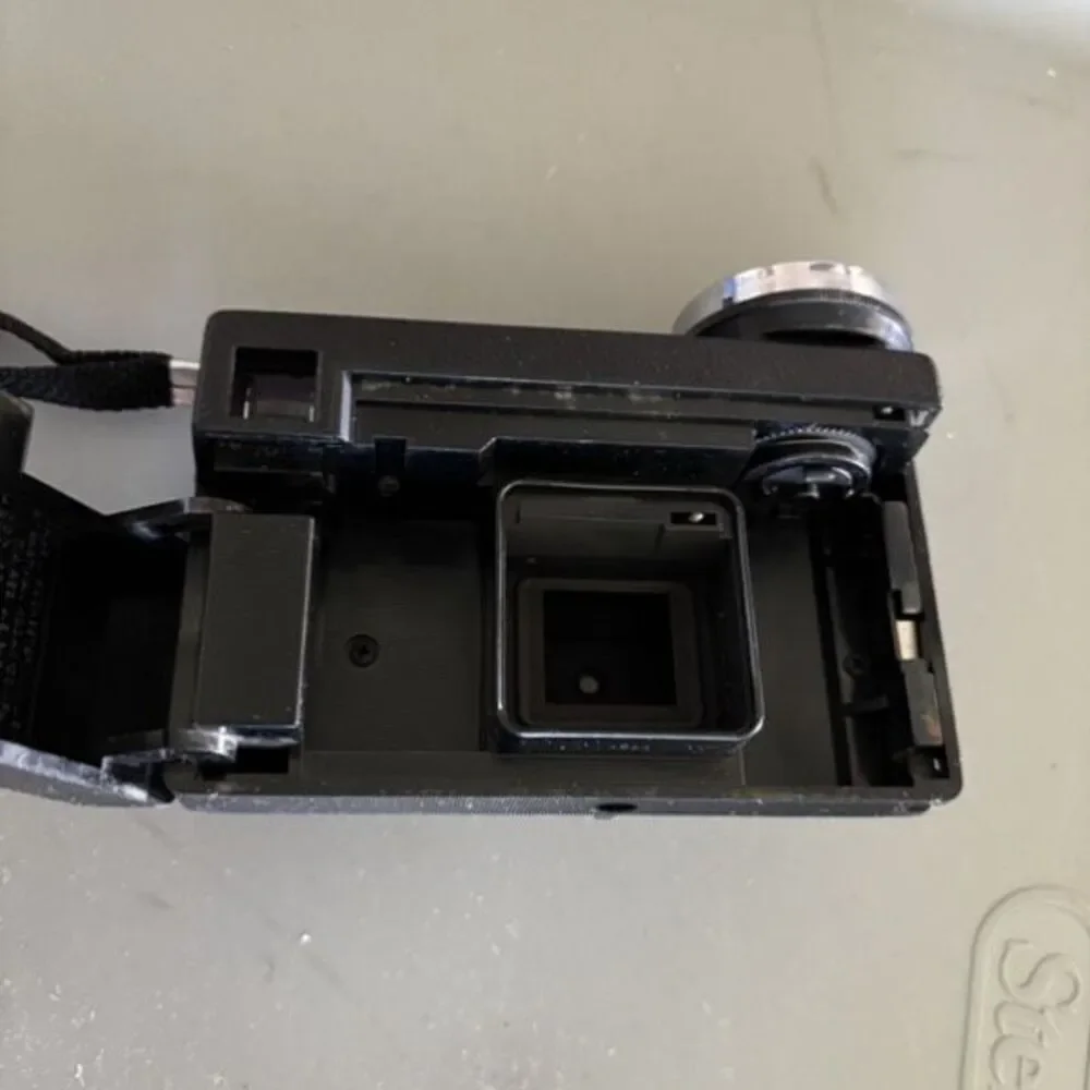 Kodak Instamatic X-25 Camera *Not Tested*